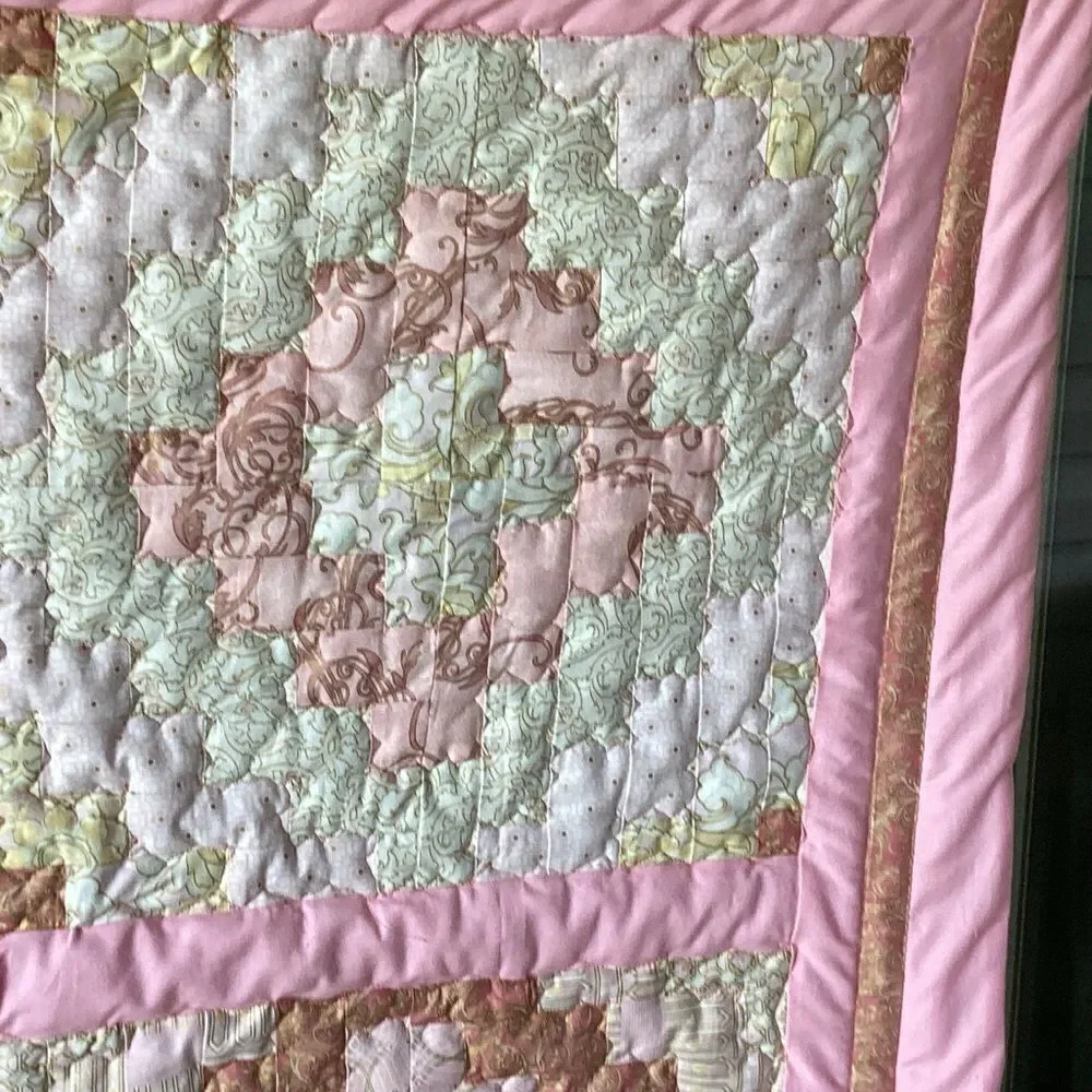 NWT. Hand Crafted Large Lap Quilt in Pinks
